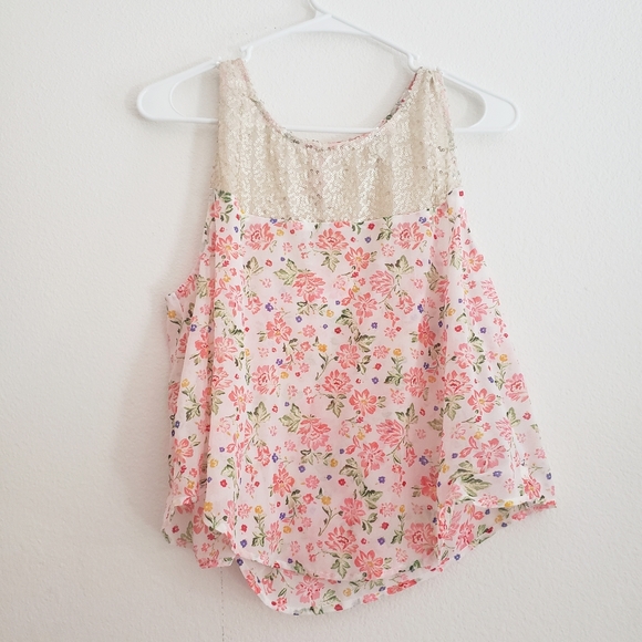 Abercrombie & Fitch Tops - A&F Formal Half Sequence White Pink Floral Top